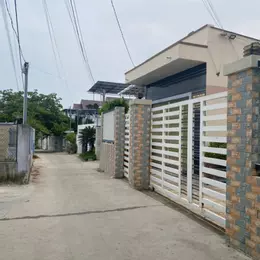 CHỦ VỀ MIỀN NGOÀI, BÁN ĐẤT TẶNG NHÀ VÀ FULL NỘI THẤT SỊN SÒ
