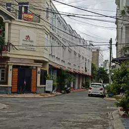 Lô đất mặt tiền đường 827 phú hữu DT 52m giá đầu tư