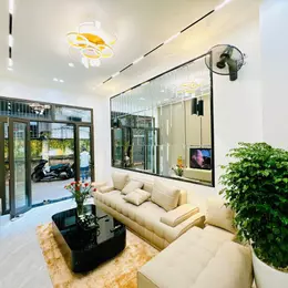 Bán nhà phố Trương Định, Hai Bà Trưng 36m, 5 tầng. Giá: 7.35 tỷ
