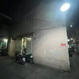 NHÀ C4 TIỆN XÂY MỚI - NHÀ NGAY TRẦN VĂN ĐANG - 2 MẶT TIỀN HẺM THÔNG TỨ TUNG  - HẺM 3M - GẦN CHỢ LÊ