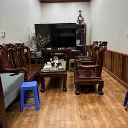 Gấp… Gấp … rất gấp … chủ nhà cần tiền bán gấp nhà 9 tầng