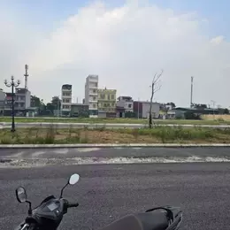 Bán đất đẹp ngã tư gia lễ dt 75m2 , giá 2 tỷ