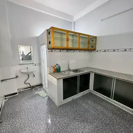 BÁN CĂN NHÀ ĐẸP 2 TẦNG ĐƯỜNG NGUYỄN HỮU HUÂN - PHƯỜNG TÂN LẬP NHA TRANG