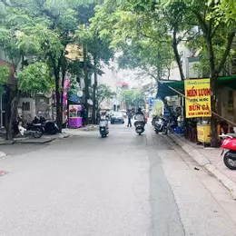 bán nhà ngõ 298 Ngọc Lâm, 85m, mặt tiền 5.5m, nở hậu, ôtô tránh, ôtô dừng đỗ ngày đêm
