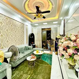 Cần bán nhà Nguyễn Trãi, DT 52m2, 4 tầng, 2 thoáng trước sau, nhà đẹp đón tết