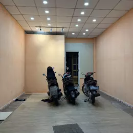 CHO THUÊ MẶT BẰNG KHU MUA BÁN SẦM UẤT