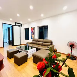 Bán tập thể Ngọc Hà, Ba Đình, tầng 4 lô góc 3 thoáng 3 ngủ, đẹp full nội thất