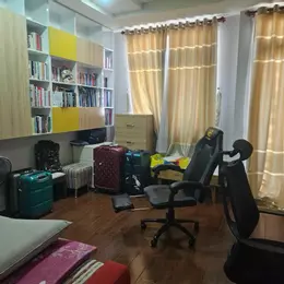 LỆCH TẦNG HIỀN ĐẠI CÔNG SUẤT CHO THUÊ 50TR/THÁNG nhNHÀ MỚI NỘI THẤT CAO CẤP--MẶT TIỀN KINH DOANH