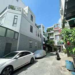 Nhà ngọn giá cực tốt Tân Phú - Hẻm kinh doanh đắc địa sát chợ Tân Hương - 100m2, 3 tầng BTCT - Giá