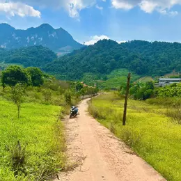 Nhỉnh 1 tỷ có ngay khu đất đẹp 700m2 giữa thị trấn Mộc Châu