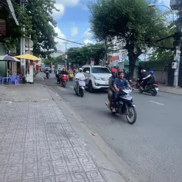 MẶT TIỀN - 96m2 - NGANG 6 BỀ THẾ - KHU UBND QUẬN - KINH DOANH SẦM UẤT - NGỘP BANK