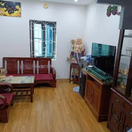 Cần bán nhà tập thể Khương Trung 100m2, 3 phòng ngủ đẹp, giá 2,99 tỷ