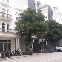 Cho thuê căn liền kề Louis Lê Quang Đạo, 110m2 5 tầng làm văn phòng, kho hàng, trung tâm đào tạo
