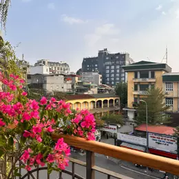 MẶT PHỐ NGUYỄN KHUYẾN-ĐỐNG ĐA 72m2- 9T- KHÁCH SẠN – LÒNG ĐƯỜNG 50m- GIÁ CHÀO 37.5 TỶ