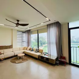 Bán nhà mặt hồ Linh Quang, Đống Đa 40m, 7 tầng, mt 7m. Giá: 23.2 tỷ