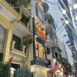 BÁN NHÀ MẶT PHỐ ĐÔNG CÁC QUẬN ĐỐNG ĐA PHOOA VIP NHÀ ĐẸP THANG MÁY KINH DOANH GIÁ 29,9 TỶ