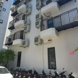 Bán Tòa CCMN Ngay Huỳnh Thúc Kháng, Pháo Đài Láng, Đống Đa, ÔTô, 61m2, 8 Tầng Full, 18,xTỷ