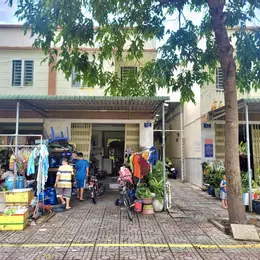 Dãy nhà 5x30 Bình Dương dòng tiền 72tr/năm, đường 16m