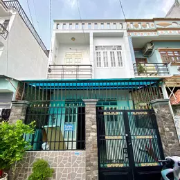 Nhà 2 Tầng - Hẻm Nhựa Xe Hơi 5M Thông  - Gần Bệnh Viện Quận 12. 75M2.