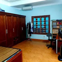 Bán nhà 3 tầng Kdt Trần Hưng Đạo ,Diện tích 83m2, kinh doanh văn phòng, ô tô đỗ cửa.