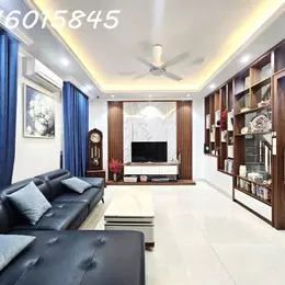 NHÀ YÊN HOÀ MỚI ĐẸP-LÔ GÓC-NGÕ THÔNG-GARA Ô TÔ-3 BƯỚC RA MẶT PHỐ 40M2-6T-MT6M CHỈ 12,5 TỶ

NHÀ