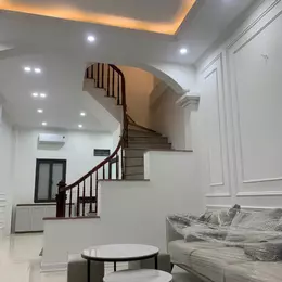 BÁN NHÀ LA KHÊ - HÀ ĐÔNG DIỆN TÍCH 38m . GIÁ  7XX TỶ
4 NGỦ -NHÀ DÂN XÂY ,FULL NỘI THẤT,Ô TÔ ĐÕ.