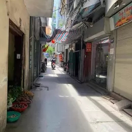 9 tỷ x nhà BA ĐÌNH 65m2 x MẶT TIỀN 5.5m. Cách phố vài bước chân, Ngõ to và thông thoáng.