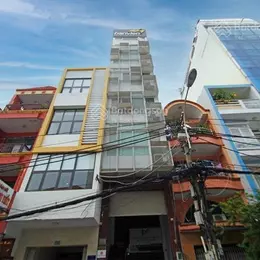 XE HƠI NGAY NHÀ SÁT MẶT TIỀN VĨNH HỘI
DIỆN TÍCH 44 M2 CÓ 3 TỶ X LỘC TẾT GIẢM 200 TRIỆU