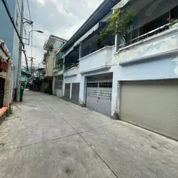 Bán nhà Phan Văn Trị - HXH - (7x9)m - DT 135,4m2 Sàn - 240/Y
