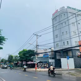 Cần bán Toà nhà Văn Phòng Cty. 6 Tầng, Mặt tiền đường Nguyễn Duy Trinh, giá 24,5 tỷ