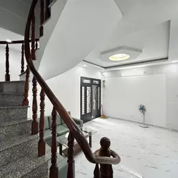 Nhà 4 Tầng Ngọc Thụy Long Biên, 52m², 4PN, 3WC, Ngõ Rộng, Giá Hấp Dẫn!"