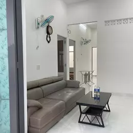 Bán Căn Nhà Gần Sân Bóng - Vĩnh Ngọc, Nha Trang