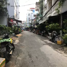 Bán nhà hẻm xe tải Thành Thái Quận 10, đang kinh doanh CHDV 15 phòng, dòng tiền 65tr, chỉ 24 tỷ