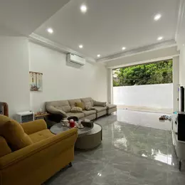 Nhà 6 Tầng Thang máy, Ngọc Thụy Long Biên, 39m², 4PN, Nội thất tiền tỷ, Giá Hấp Dẫn