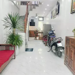 NHÀ CHÍNH CHỦ- VỊ TRÍ ĐẸP- QUANG TRUNG , YÊN NGHĨA - 35M²/4T CHỈ 4.X TỶ
