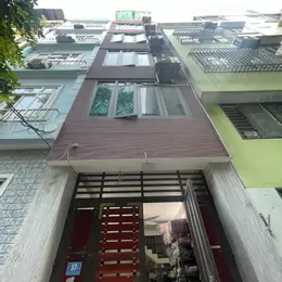 BÁN NHÀ 6 TẦNG DỊCH VỌNG, 37M2, MT 4M, DÂN XÂY, GẦN CÔNG VIÊN. 6,9 TỶ