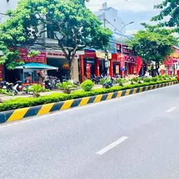 BÁN NHÀ 3 TẦNG - MẶT PHỐ LÝ THƯỜNG KIỆT - VỊ TRÍ KINH DOANH ĐẮC ĐỊA