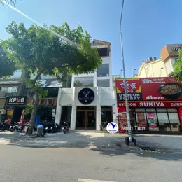 Bán Nhà có Long Mạch, Có mặt tiền cho Thuê Kinh Doanh Giá 20 tỉ
