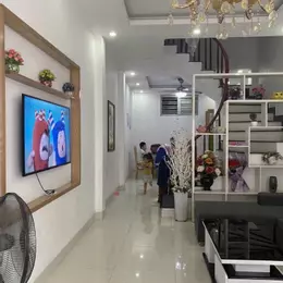 Bán nhà dân xây Văn Quán 19/05 diện tích 40m2x4 tầng,mặt 3.3m giá 7.8 Tỷ