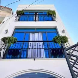 NHÀ ĐẸP HẺM OTO, KẾ KHU BIỆT THỰ SONG MINH, TA22, 3 TẦNG HOÀN CÔNG ĐỦ.