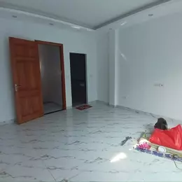 Bán nhà Trinh Lương giá 4.5 tỷ, diện tích 30.2m2, 4 tầng, mặt tiền 4.15m