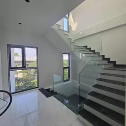 Bán Nhà Phố Hoàng Cầu, Đống Đa, DT 45m2, 5 Tầng Mới Tinh, Kinh Doanh Đỉnh, Hơn 12 Tỷ