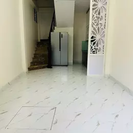 Bán nhà N3 Võ Chí Công Ở An Lành Vui Vẻ Ngõ Nông 35m2 5 tầng 6.3 tỷ