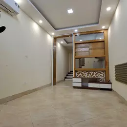 BÁN NHÀ TRẦN THÁI TÔNG 34M – 5 TẦNG 1 TUM – TRUNG TÂM CẦU GIẤY – GẦN NHIỀU TRƯỜNG ĐẠI HỌC – NỘI