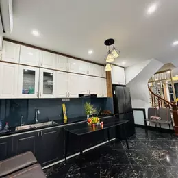 Bán nhà 5 tầng, 30m², 3PN, 4WC, Trần Khát Chân, Hai Bà Trưng, 5.4 tỷ