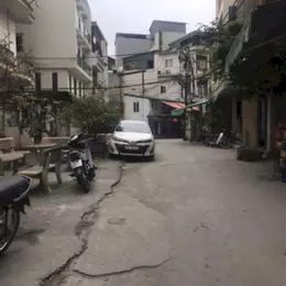 Xuống Tiền Mua Ngay Căn Này Nhà   - VỊ TRÍ ĐẸP - HIẾM - GIÁ TỐT