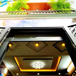 Bán nhà phố đẹp HXH -  Hoàng Hoa Thám Bình Thạnh -  5 tầng - 4.8 tỷ -