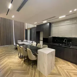 BÁN NHÀ 5T HOÀNG QUỐC VIỆT, DT 68M2, PHÂN LÔ Ô TÔ TRÁNH, Ở/KD VĂN PHÒNG, CHỈ 16  TỶ