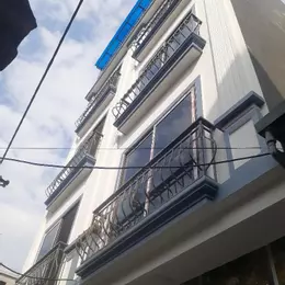 Bán nhà trug tâm Hà Đông, 35m xây 5 tầng chỉ nhỉnh 5 tỷ đồng sẵn 3 ngủ nhà đẹp giá rẻ