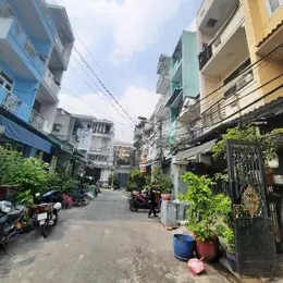 Mặt tiền xe hơi Nguyễn Đức Ngữ 3.5x14 5 tầng chỉ 10 tỷ 5